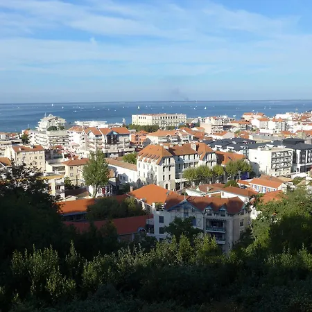 A - Proche Du Moulleau Avec Terrasse - Fr-1-474-281