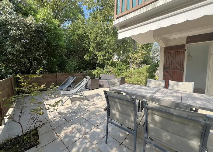 à - Proche Du Moulleau Avec Terrasse - Fr-1-474-281 *