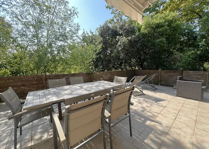 Appartement à - Proche Du Moulleau Avec Terrasse - Fr-1-474-281 *